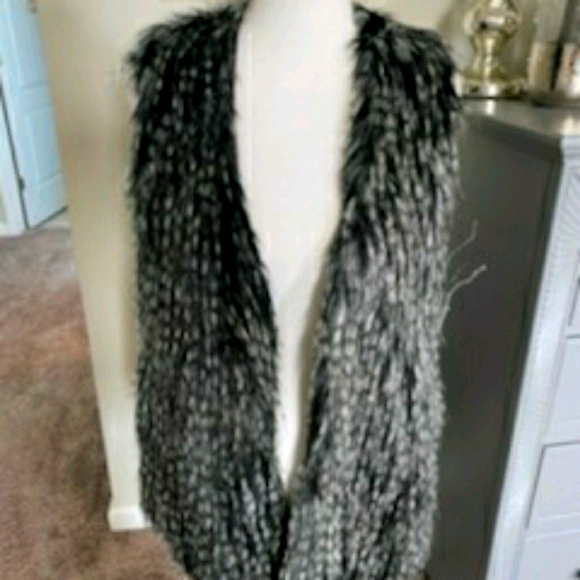 Boutique fur vest - Picture 1 of 3